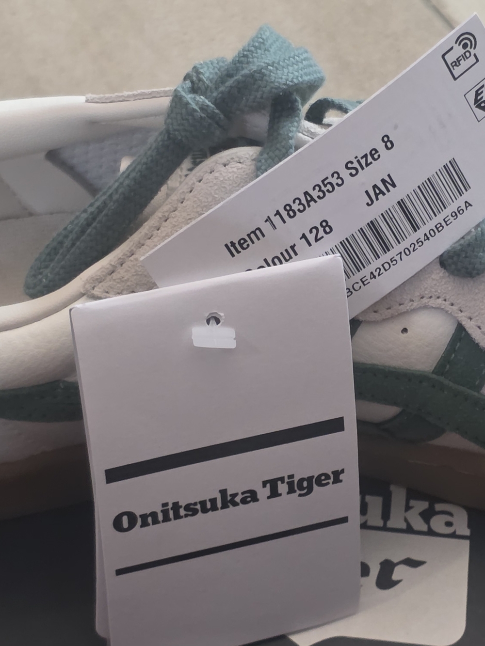 Onitsuka Tiger by Asics Men’s Cream & Green Low-Top Sneakers US Size 9.5 - Picture 6 of 11